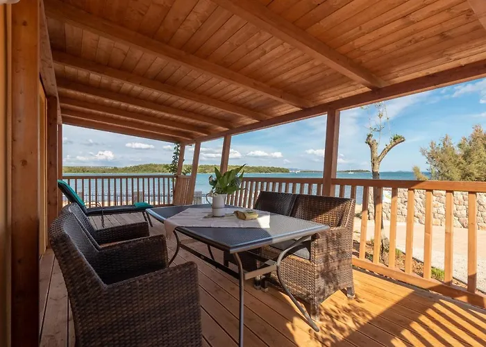 Holiday home Mobile Sea Shell Pasman