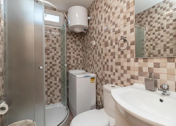 Mobile Sea Shell Holiday home Pasman