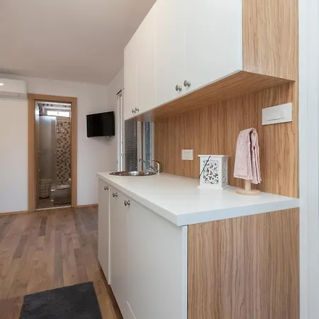 別荘 Mobile Sea Shell *