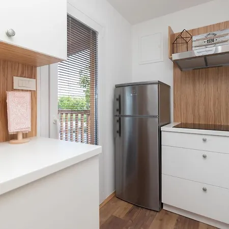 Mobile Sea Shell Pašman