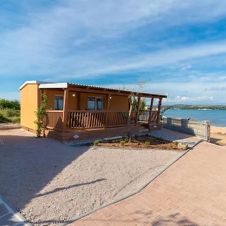 Mobile Sea Shell Holiday home *